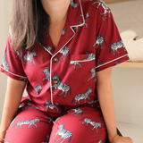 Dámske dlhé pyžamo z bambusu - Burgundy Zebra